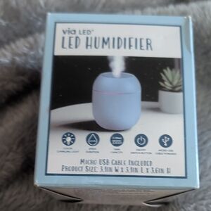 LED Light Blue Humidifier
